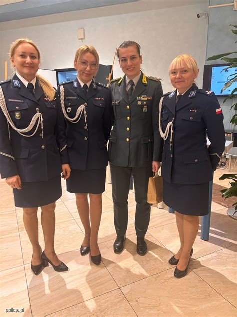 Struktura korpusu oficerskiego w polskiej Policji