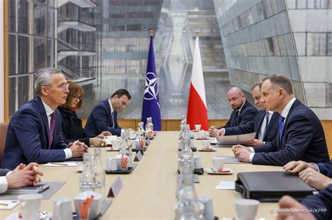 Uczestnicy polskiej delegacji na targach konnych w Pekinie