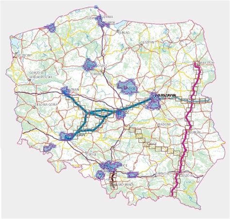 mapa z zaznaczonymi trasami wycieczek szkolnych