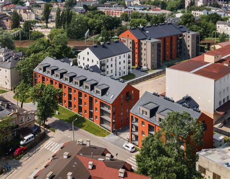 Przykładowe przekroje budynków z garażami podziemnymi