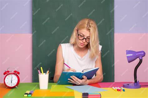 Nauczyciel rozpoczyna staż w szkole