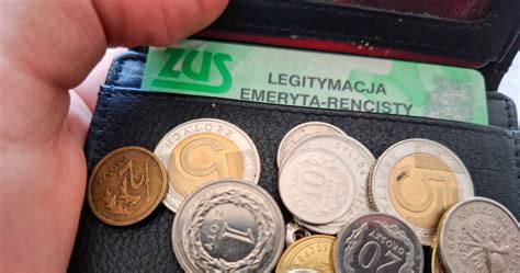 Infografika - okresy nieskładkowe i ich wpływ na emeryturę