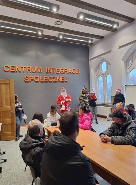 Schemat działania Centrum Integracji Społecznej