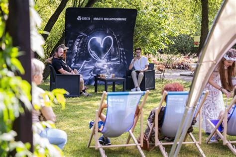 Interaktywna tablica edukacyjna w Miejskim Ogrodzie Botanicznym w Zabrzu