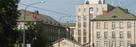Zdjęcie budynku przy ul. Targowej 74 w Warszawie