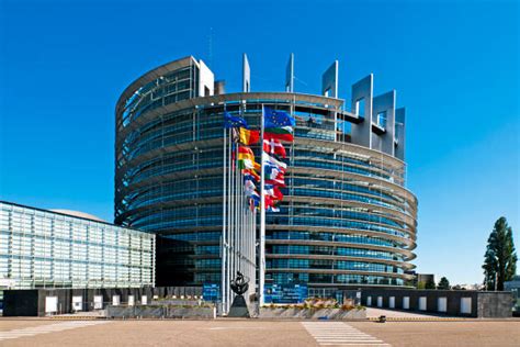 Budynek Parlamentu Europejskiego w Brukseli