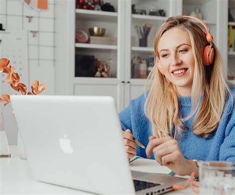 Praca zdalna konsultanta telefonicznego